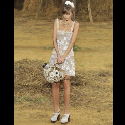 défilé chanel printemps été 2010
