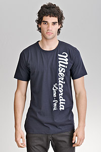 T-Shirt-Blue-Man-Independencia-Misericordia-Vertical