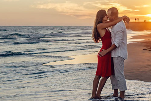 Relation discrète et secrète