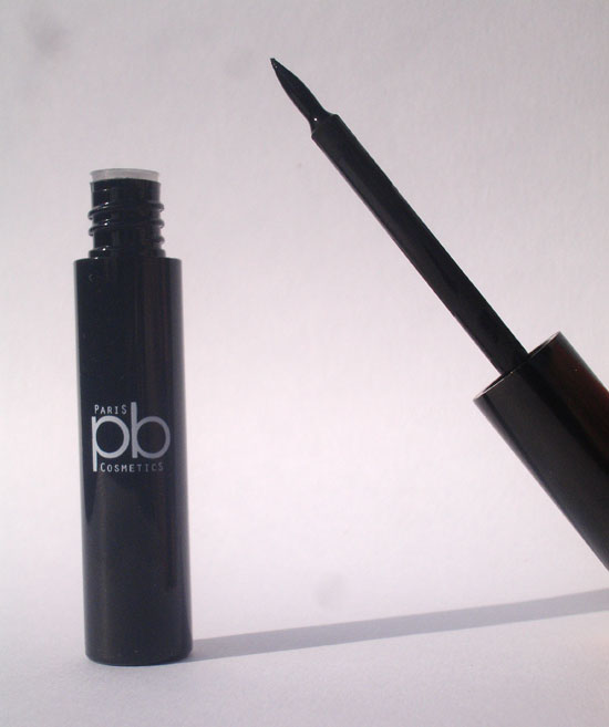 eye-liner-noir-pb-cosmetics